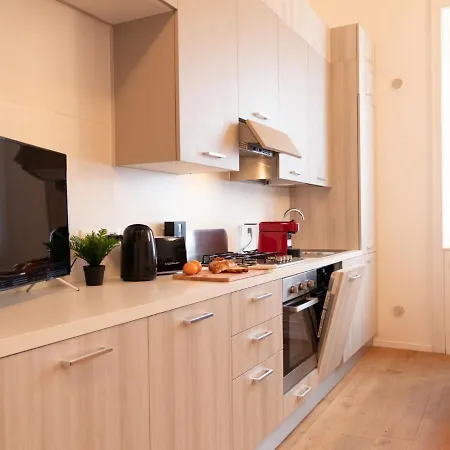 The Best Rent - One-Bedroom Apartment Near San Pietro-2
